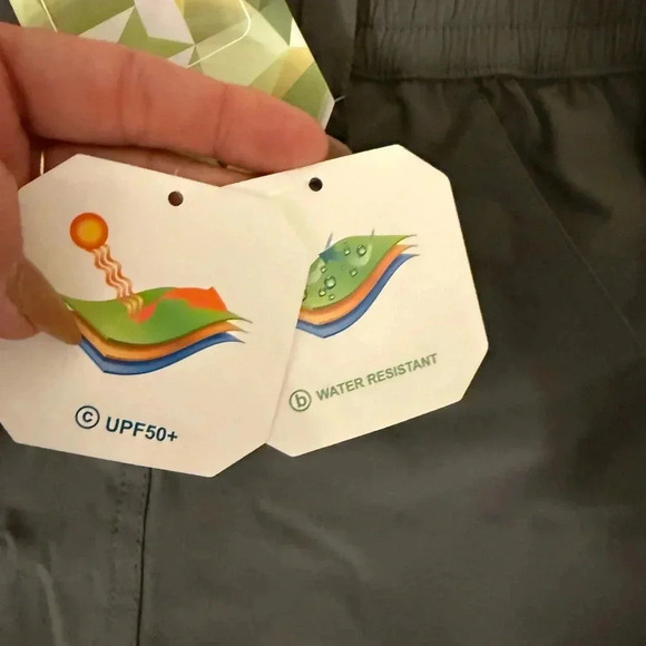 Men’s waterproofs cargo shorts size extra large gray - Picture 4 of 6